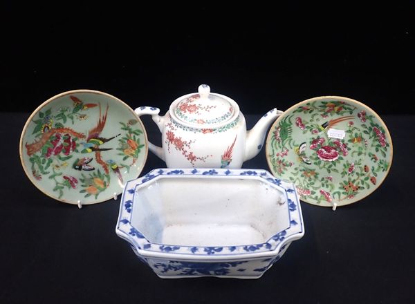 PAIR OF CHINESE CELADON DISHES