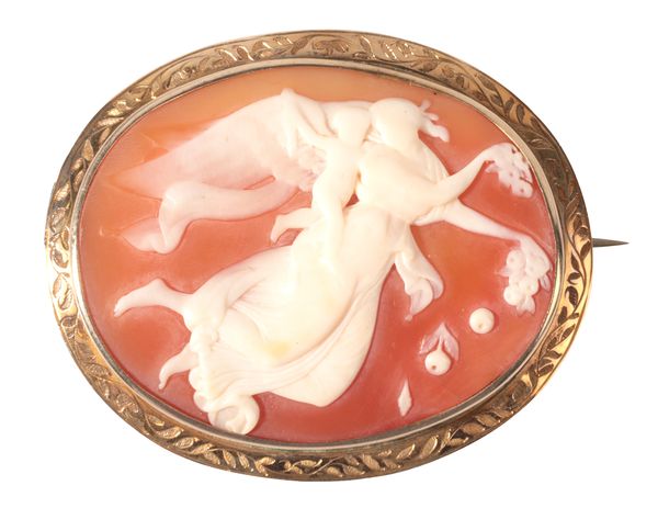 A CAMEO BROOCH