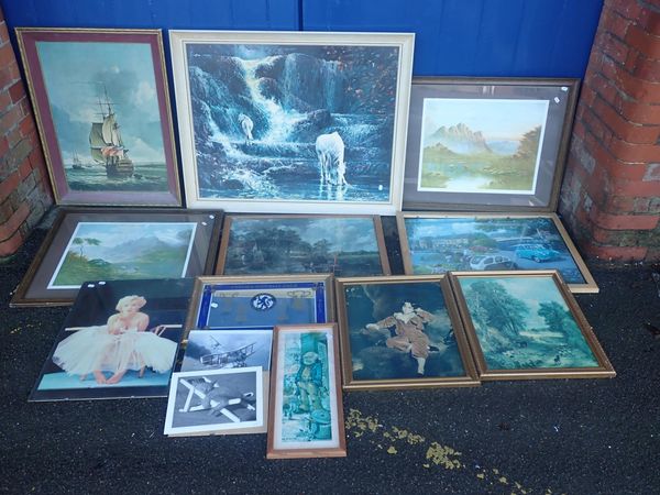 A COLLECTION OF PRINTS AND REPRODUCTIONS