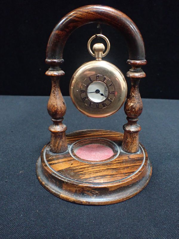 A WALTHAM GOLD PLATED KEYLESS LEVER OPEN FACE POCKET WATCH