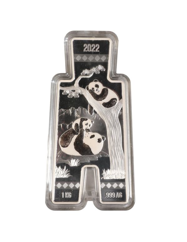 REPUBLIC OF FIJI 2022 "GIANT PANDA" $10 1KG SILVER COIN