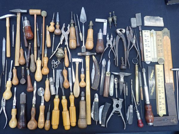 A COLLECTION OF VINTAGE HAND TOOLS