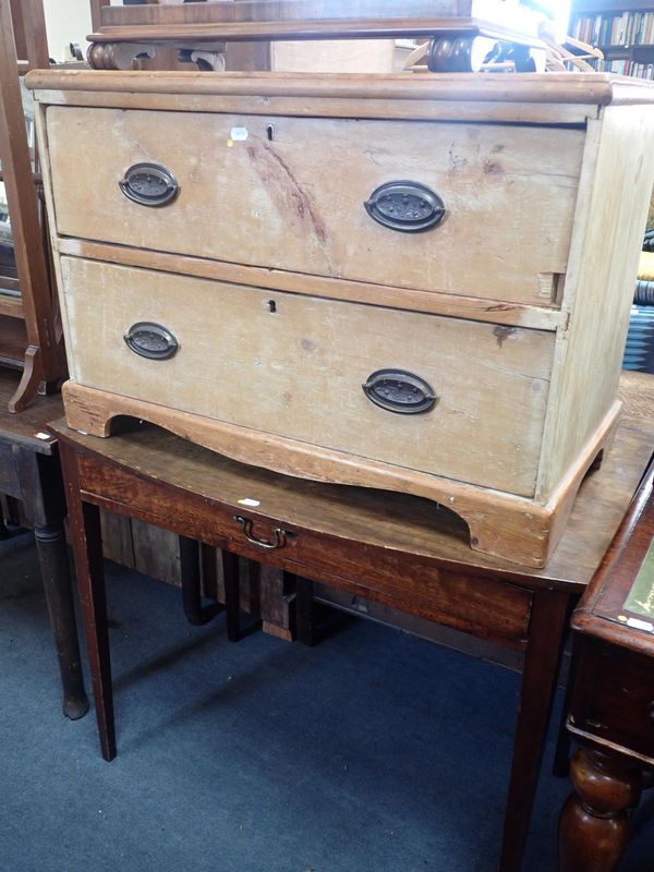 A 19TH CENTURY MAHOGANY BOW FRONT SIDE TABLE