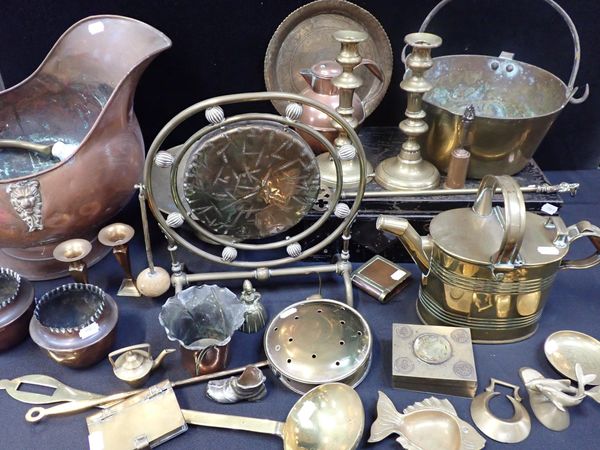 A COLLECTION OF BRASS AND COPPER WARE