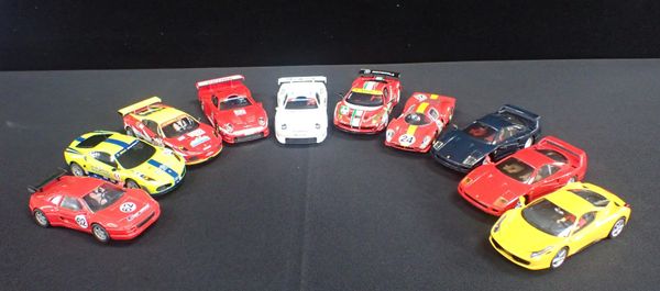 TEN UNBOXED SCALEXTRIC 'FERRARI' RACE CARS