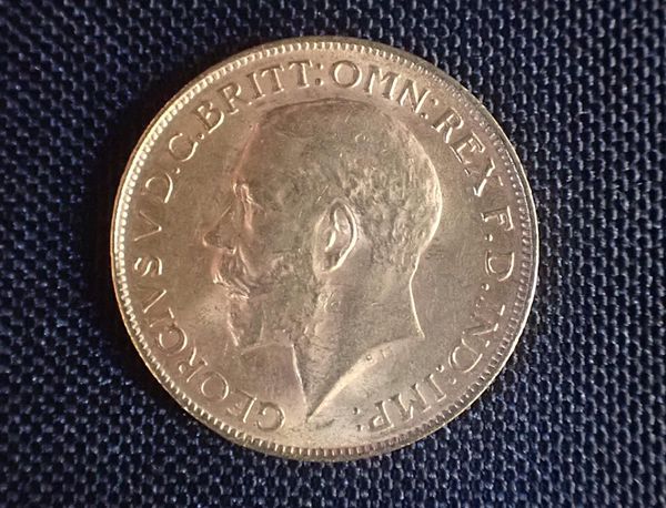GEORGE V 1926 GOLD SOVEREIGN