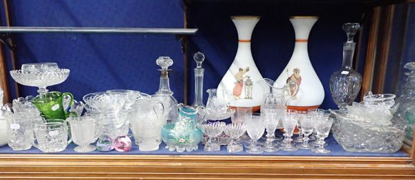 A QUANTITY OF MIXED GLASS WARE