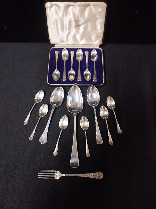 QUANTITY OF SILVER SPOONS