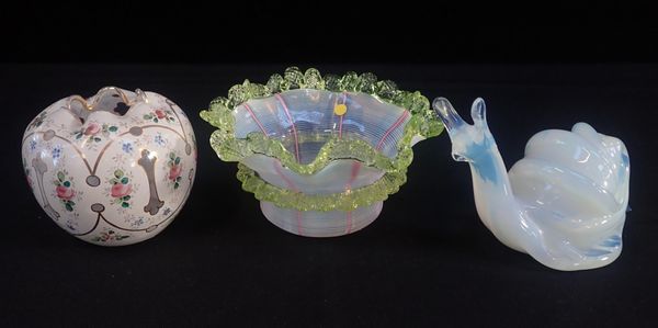 A 19th CENTURY SPHERICAL GLASS BOWL, PAINTED WITH FLOWERS