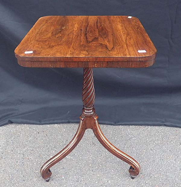 A 19th CENTURY ROSEWOOD TRIPOD TABLE