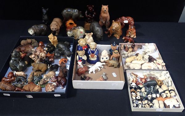 A QUANTITY OF MINIATURE BEAR FIGURES