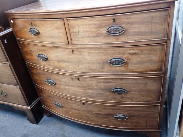 A 19th CENTURY MAHOGANY BOWFRONT CHEST OF DRAWERS