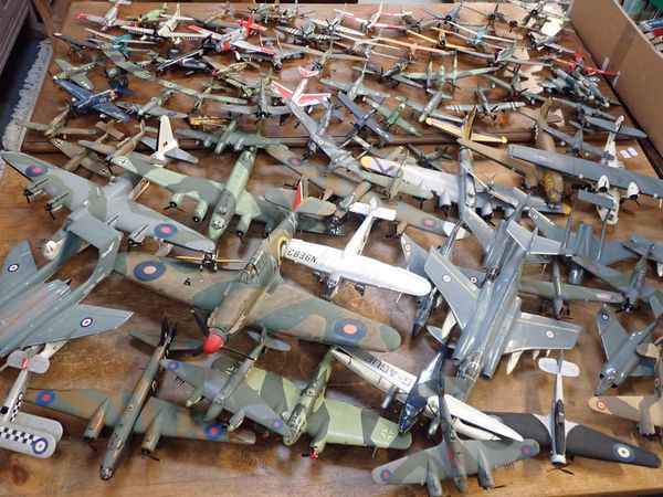 A QUANTITY OF MADE-UP MILITARY AIRCRAFT MODELS