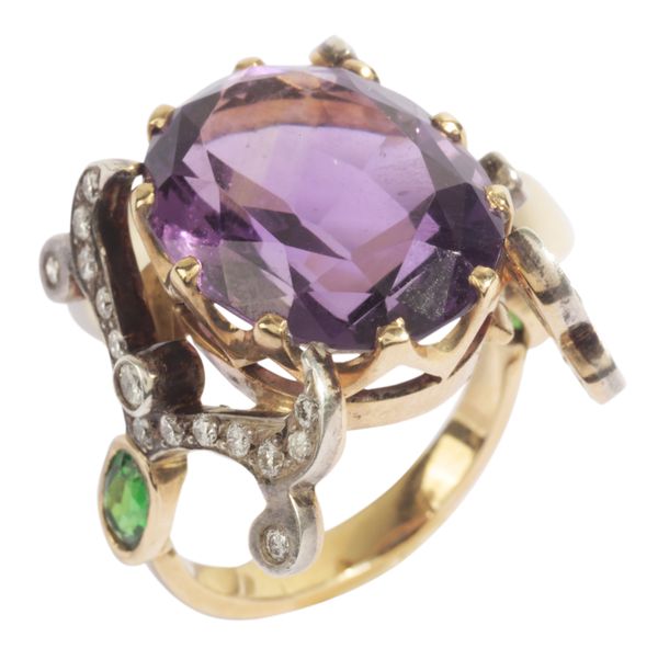 AN ART NOUVEAU STYLE AMETHYST, GARNET AND DIAMOND RING