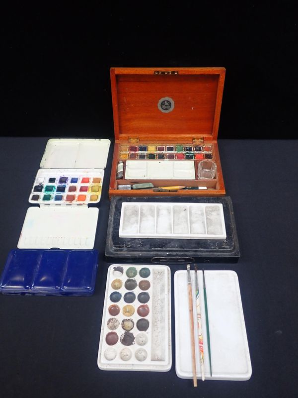 VARIOUS ARTIST WATERCOLOUR SETS