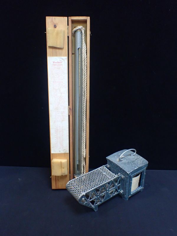 A BERGEN-NAUTIK DEPTH THERMOMETER