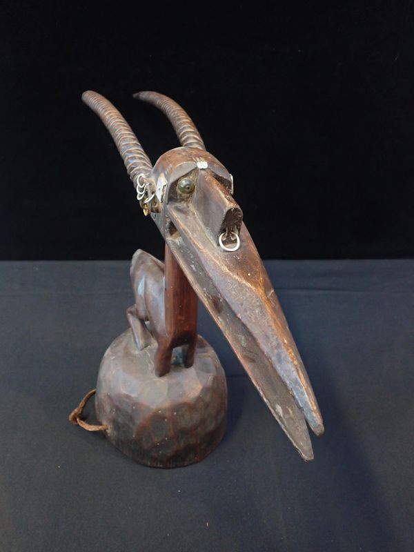 AN AFRICAN ANTELOPE CHIWARA HEADDRESS