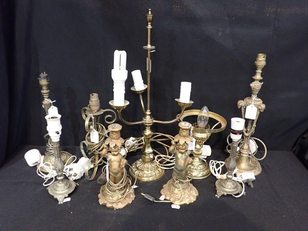 A COLLECTION OF TABLE LAMPS