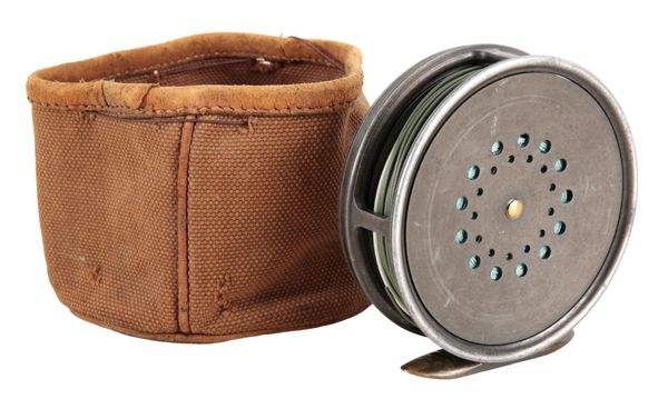 HARDY PERFECT MARK TWO: A 3 7/8" FLY REEL