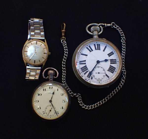 AN OMEGA SILVER-CASED POCKET WATCH