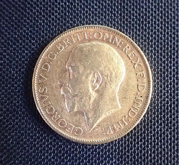 GEORGE V 1913 GOLD SOVEREIGN