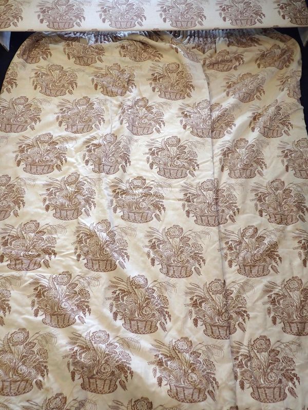 ENID MARX 1902-98: A PAIR OF 'BASKET' CURTAINS AND PELMET