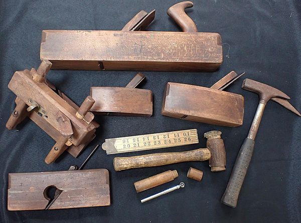 A QUANTITY OF ANTIQUE TOOLS