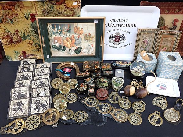A COLLECTION OF RUSSIAN PAINTED LAQUERED BOXES