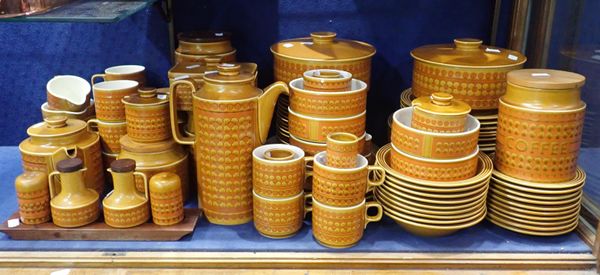 A LARGE COLLECTION OF RETRO HORNSEA POTTERY 'SAFFRON'