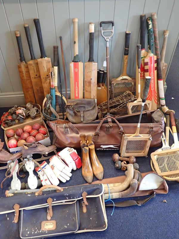 A VINTAGE SLAZENGER CRICKET BAG