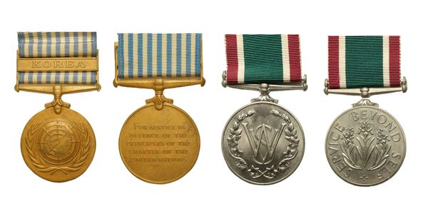 World Medals (2) and Infantry Badge