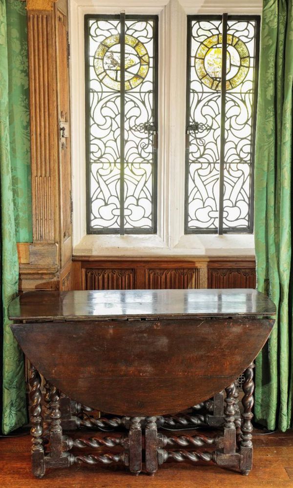 A William and Mary Oak Gateleg Dining Table