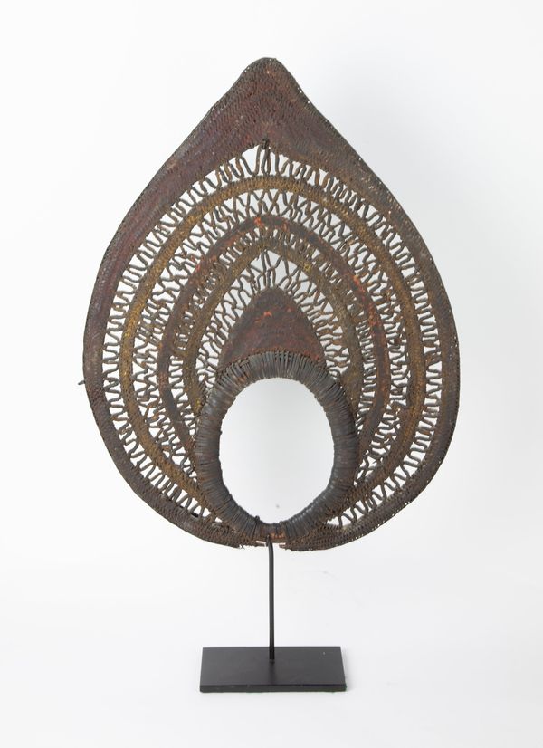 A Papua New Guinea Abelan tribe wagnen headdress