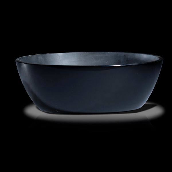 An obsidian bowl Mexico 40cm
