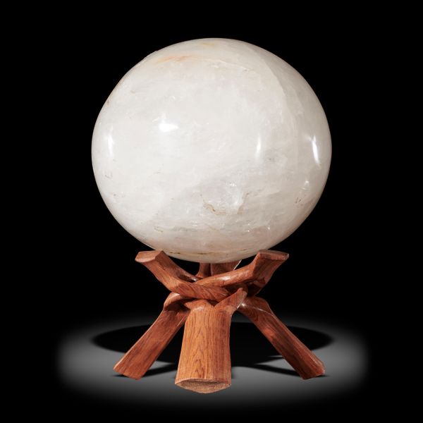 A quartz sphere