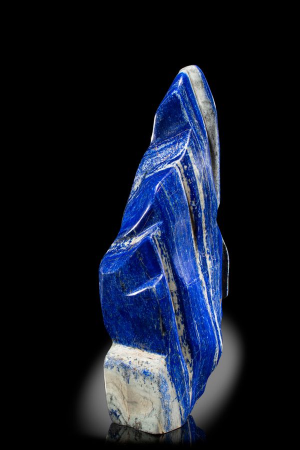 A Lapis Lazuli freeform