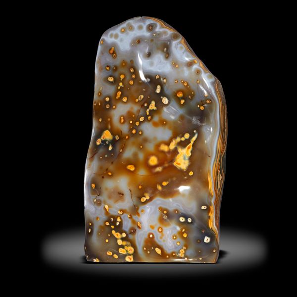 An agate freeform Brazil 48cm high