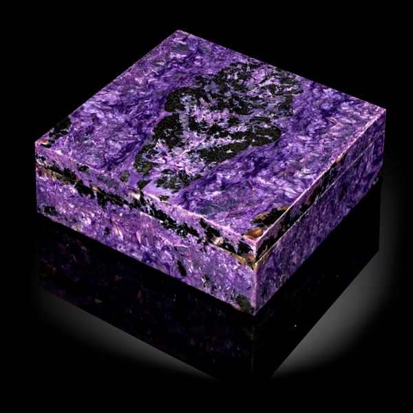 A charoite veneered marble box 14.5cm square