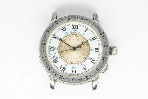A GENTLEMAN'S STEEL LONGINES WRISTWATCH