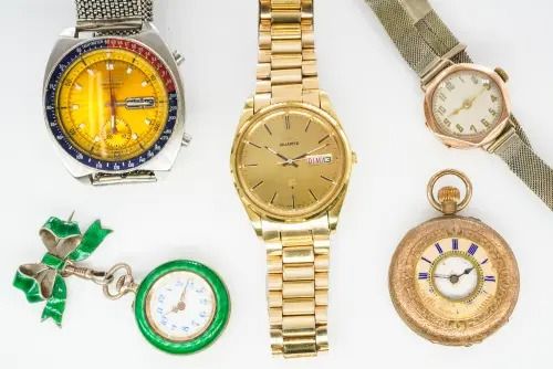 FIVE WATCHES (5)